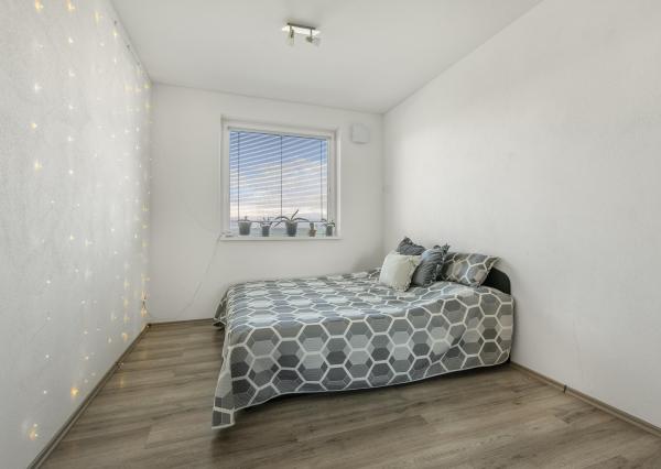 Útulný 2-izbový byt v Novej Dedinke na predaj, vhodný aj ako instetičná príležitosť