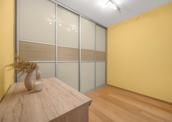 PRENAJATÝ - Wealth Group ponúka exkluzívne na prenájom 2,5 izbový byt v Bratislave