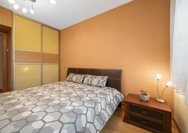 PRENAJATÝ - Wealth Group ponúka exkluzívne na prenájom 2,5 izbový byt v Bratislave