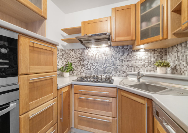 PRENAJATÝ - Wealth Group ponúka exkluzívne na prenájom 2,5 izbový byt v Bratislave