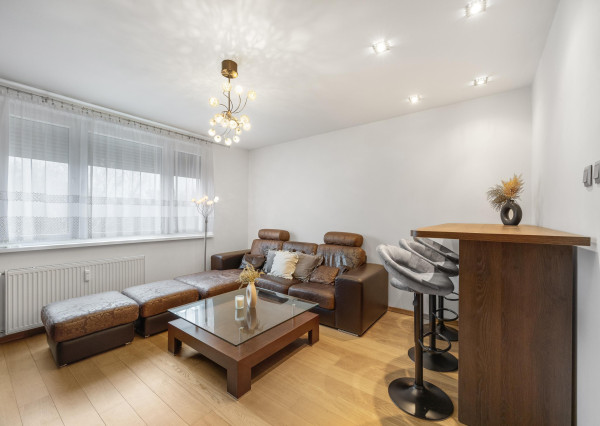 PRENAJATÝ - Wealth Group ponúka exkluzívne na prenájom 2,5 izbový byt v Bratislave