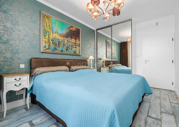 Na predaj luxusný 3-izbový byt s veľkou terasou v Bratislave-Slnečnice.