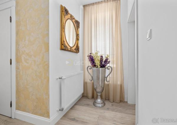 Na predaj luxusný 3-izbový byt s veľkou terasou v Bratislave-Slnečnice.