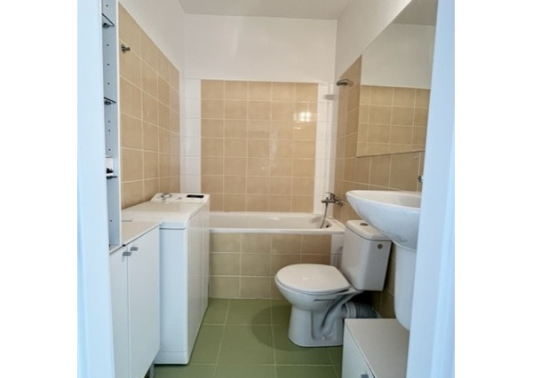 Na prenájom utulný 2 izbový byt v Bratislave-Petržalke