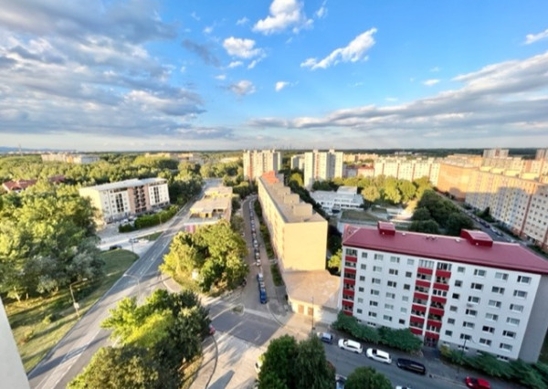 Na prenájom utulný 2 izbový byt v Bratislave-Petržalke