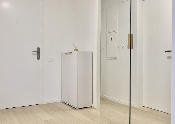 Na prenájom 2 izbový byt v projekte SKY PARK s loggiou, s pivnicou a parkovacím miestom