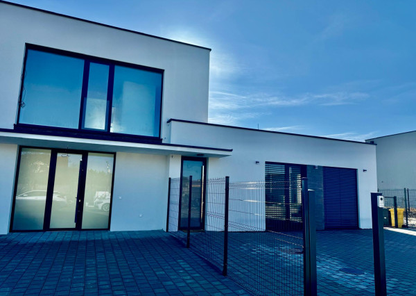 NA predaj moderný 4 izbový dom  v novostavbe Králóvá pri Senci