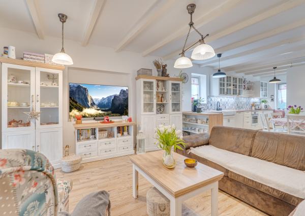 Wealth Group ponúka  krásny rodinný dom so záhradou v Bánovej v mestskej časti Žiliny