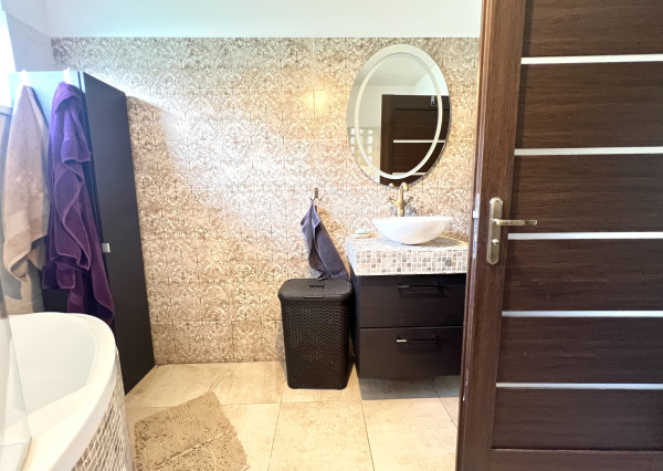 NA PRENÁJOM - krásny 4. izbový rodinný dom v Chorvátskom Grobe