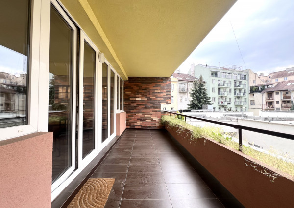 Exkluzívny 3-izbový byt s veľkou terasou v srdci Starého Mesta – Kozia ulica