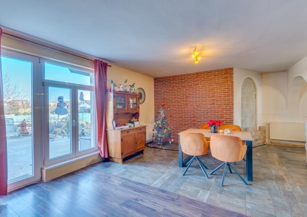 REZERVOVANÉ 5-izbový Rodinný Dom Na predaj - Trstice