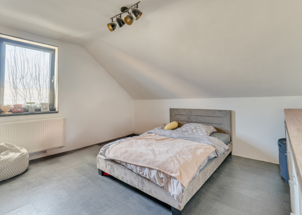 REZERVOVANÉ 5-izbový Rodinný Dom Na predaj - Trstice