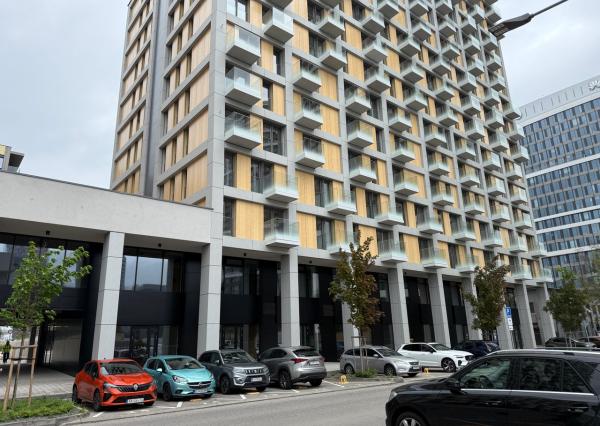 METROPOLIS na PREDAJ moderný 2-izbový apartmán, Bottova ul., Bratislava – Staré Mesto