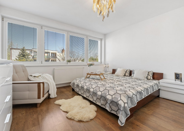 SENEC- NA PREDAJ 4.izb. rekreačná chata, Slnečné jazerá JUH