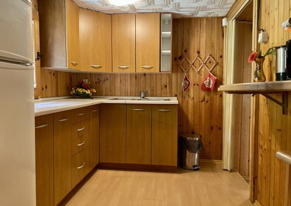 Nová nižšia cena!!! Wealth Group, s.r.o. ponúka exkluzívne na predaj rekreačnú chatu v obci Trávnica.