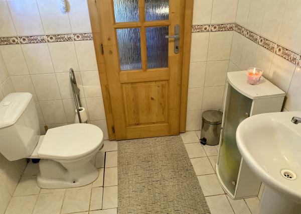 Nová nižšia cena!!! Wealth Group, s.r.o. ponúka exkluzívne na predaj rekreačnú chatu v obci Trávnica.