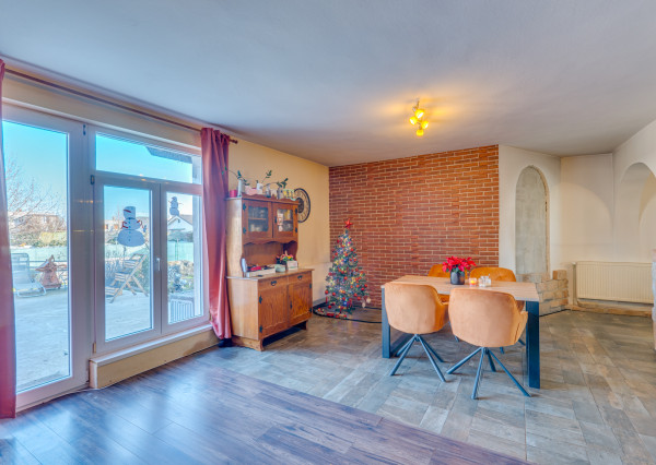 REZERVOVANÉ 5-izbový Rodinný Dom Na predaj - Trstice