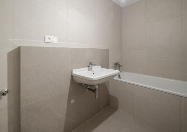 Na predaj moderný 3 izbový byt v v projekte Metropolis-Bratislava