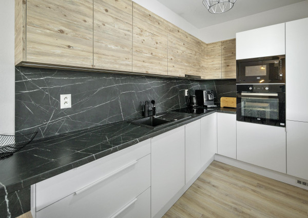 Krásny moderný 2-izbový byt v novostavbe s parkovacím státim na predaj – Slovenský Grob