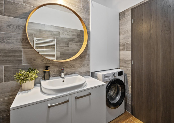 Krásny moderný 2-izbový byt v novostavbe s parkovacím státim na predaj – Slovenský Grob