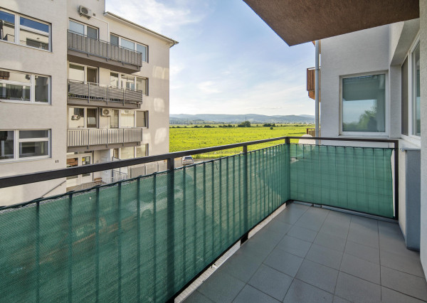 Krásny moderný 2-izbový byt v novostavbe s parkovacím státim na predaj – Slovenský Grob