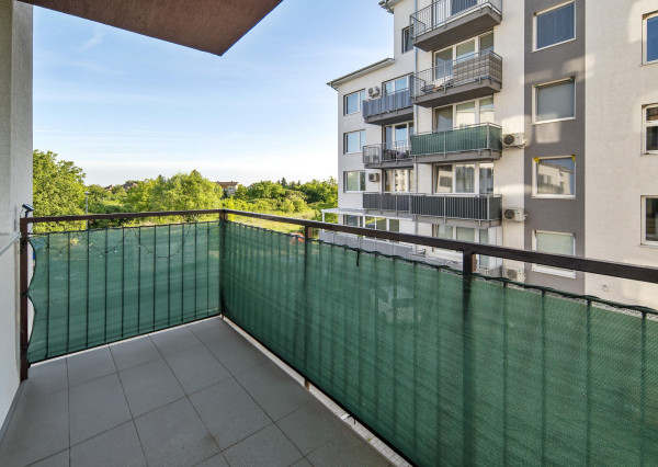 Krásny moderný 2-izbový byt v novostavbe s parkovacím státim na predaj – Slovenský Grob