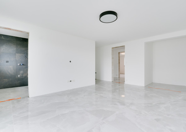 Na predaj 3 moderné nízkoenergetické rodinné domy v obci Valča