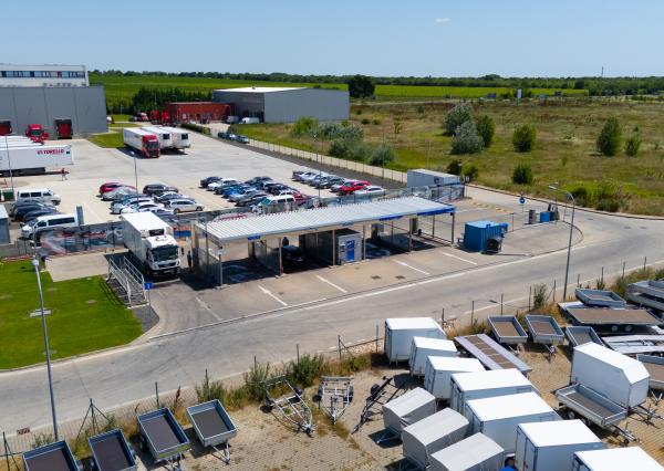 Na predaj zabehnutá samoobslušná autoumývarka