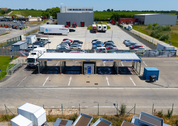 Na predaj zabehnutá samoobslušná autoumývarka