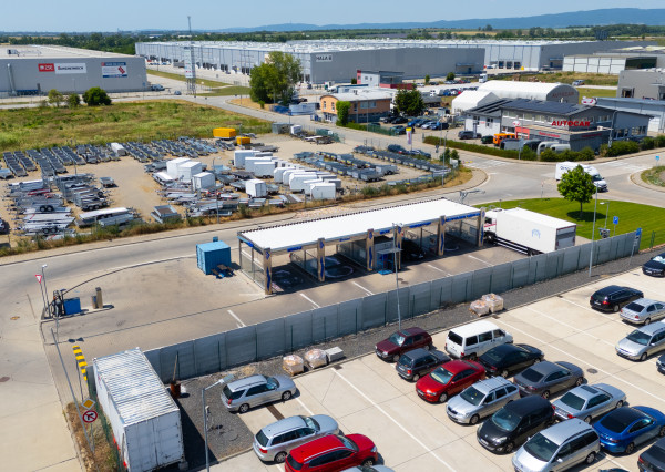 Na predaj zabehnutá samoobslušná autoumývarka