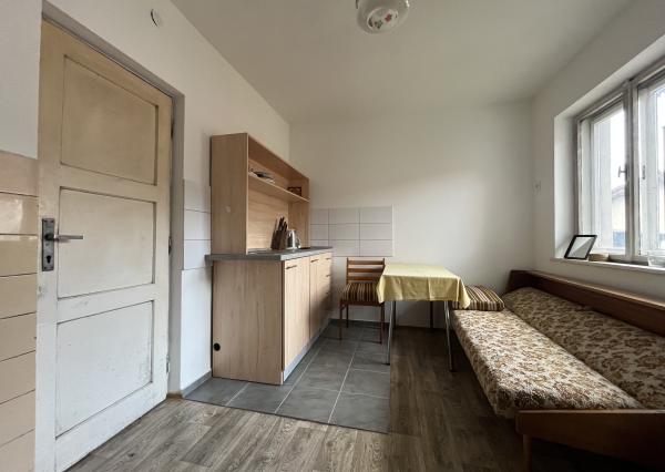 Wealth | Group - ponúka na predaj menší víkendový dom v Rudinke, okr.Kysucké Nové Mesto