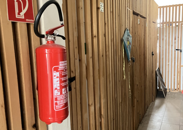 Wealth Group | ponúka na predaj 3-izbový tehlový byt s vlastným parkovaním- Bojničky, okr.Hlohovec