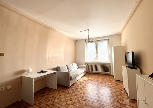 NA PRENÁJOM - krásny 2. izbový byt v srdci mesta