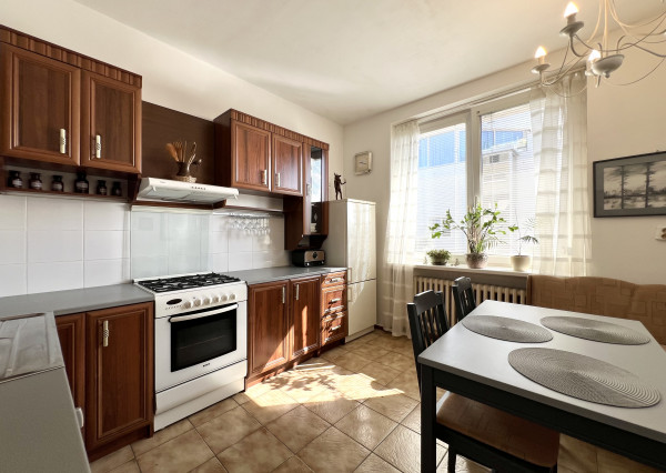 NA PRENÁJOM - krásny 2. izbový byt v srdci mesta