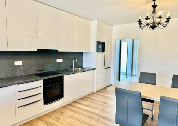 Na prenájom moderný rodinný dom v Šamorín