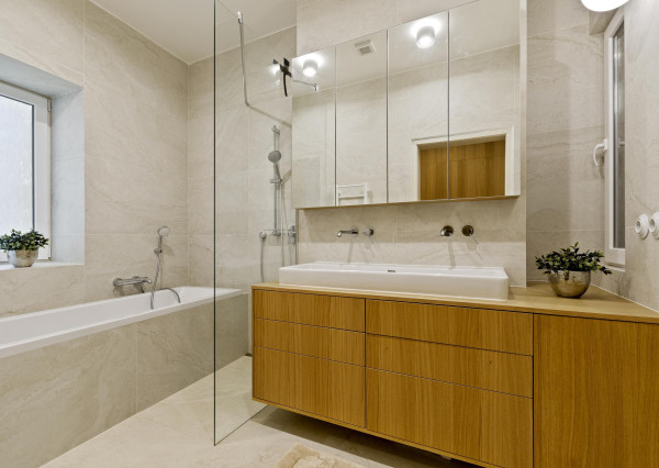 REZERVOVANÉ! Na PREDAJ: 3 izbový dizajnový byt (104 m2) s dušou v Starom Meste – Heydukova, Bratislava