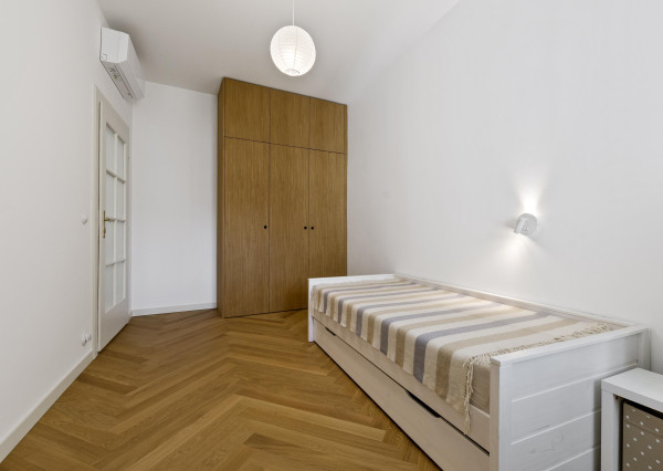 REZERVOVANÉ! Na PREDAJ: 3 izbový dizajnový byt (104 m2) s dušou v Starom Meste – Heydukova, Bratislava