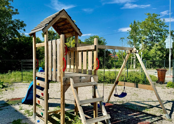 Na prenájom moderný rodinný dom v Šamorín