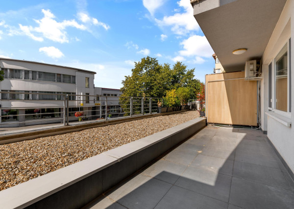 Na predaj 2-izbový byt s terasou v centre Senca – Lichnerova ulica