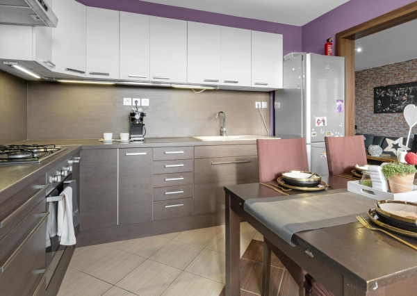 Priestranný 3-izbový byt v Senci na predaj, Kysucká ulica