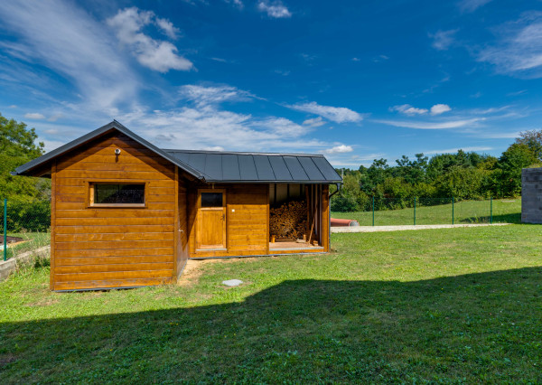 ZNIŽENÁ CENA - NA PREDAJ ekologická novostavba 4-izbového rodinného domu v Banskej Štiavnici
