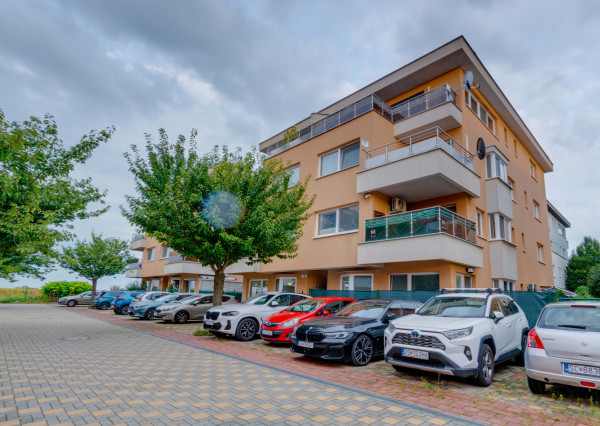 Na predaj 2 izbový byt v Senci