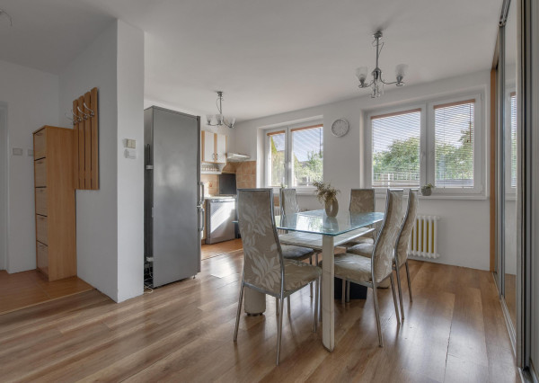 Na predaj 3-izbový rodinný dom s garážou v Kráľovej pri Senci