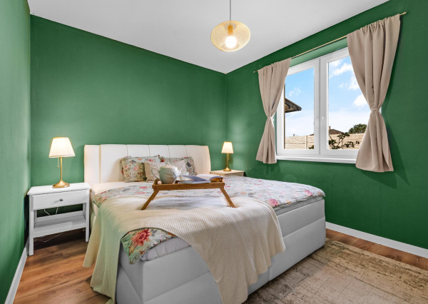 REZERVOVANÝ!!! Jelka, okr. GA – NA PREDAJ NOVOSTAVBA – nízko nákladový 3 izbový, tehlový rodinný dom