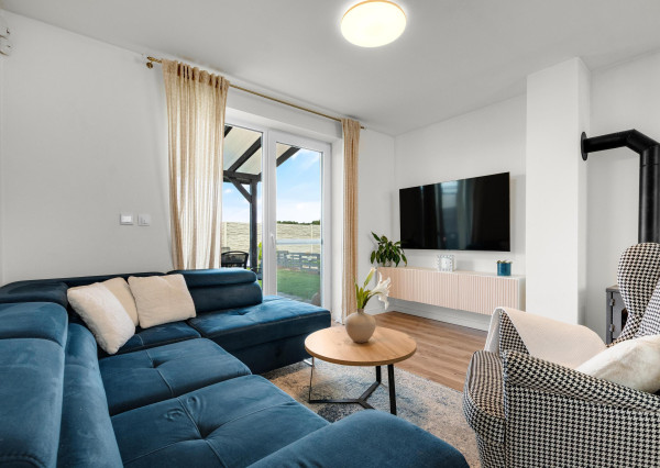 REZERVOVANÝ!!! Jelka, okr. GA – NA PREDAJ NOVOSTAVBA – nízko nákladový 3 izbový, tehlový rodinný dom