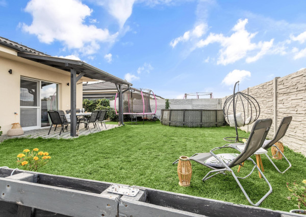 REZERVOVANÝ!!! Jelka, okr. GA – NA PREDAJ NOVOSTAVBA – nízko nákladový 3 izbový, tehlový rodinný dom