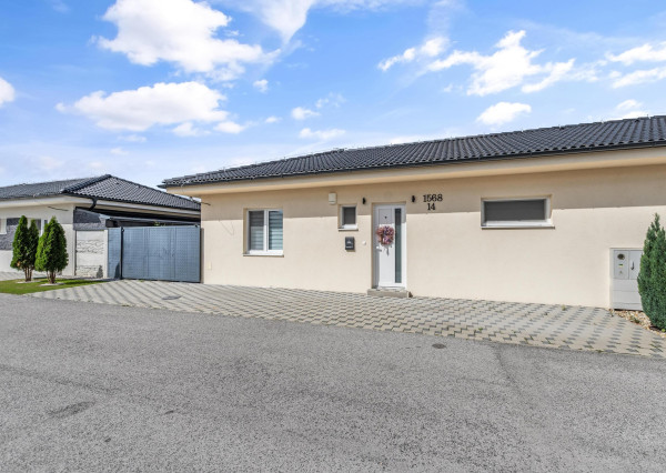 REZERVOVANÝ!!! Jelka, okr. GA – NA PREDAJ NOVOSTAVBA – nízko nákladový 3 izbový, tehlový rodinný dom