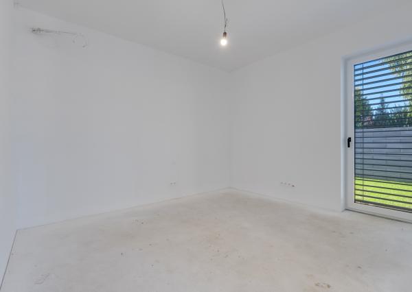 Tureň, okr. Senec – NA PREDAJ NOVOSTAVBA –  tehlový 4 izbový, samostatne stojací, nízkoenergetický rodinný dom