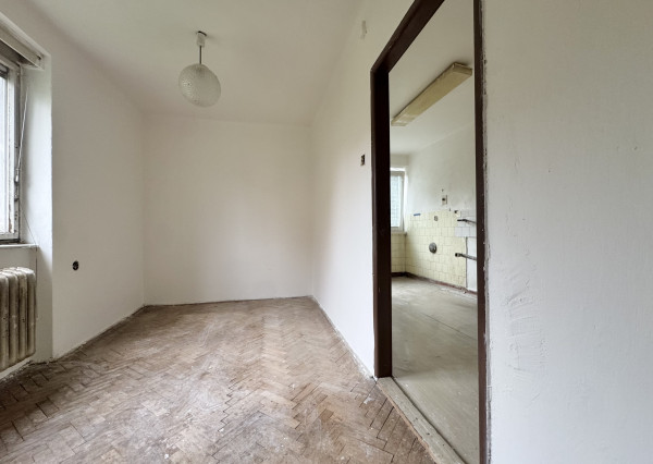 REZERVOVANÉ - Na predaj 3 izbový byt v tichej lokalite KNM