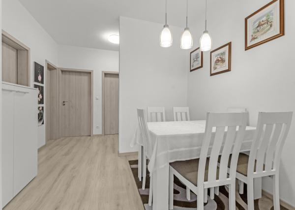 Slnečný 3-izbový byt s výhľadom na Karpaty v Slovenskom Grobe